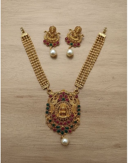 Ethnic gold plated necklace set