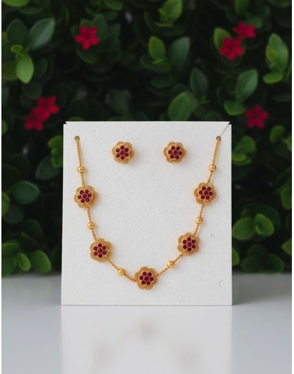 Fancy jewelry set for women