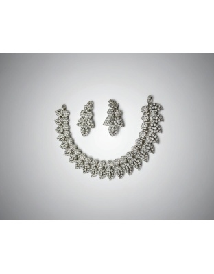 Silver plated white stone jewellery set